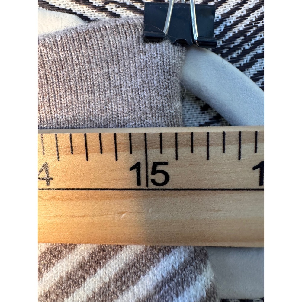 Tahari Knit Skirt Sz Medium Brown White Stripe‎ Chevron Midi - Picture 9 of 10